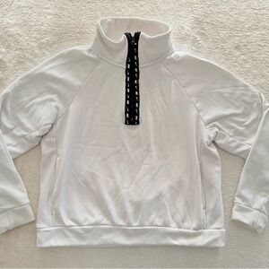 White Women's Nike Crop Pullover Size Small